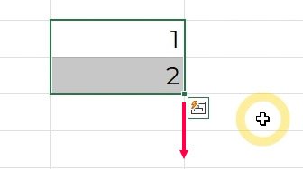 Click-drag titik AutoFill ke bawah | Excel untuk pemula | belajarkomputer.org